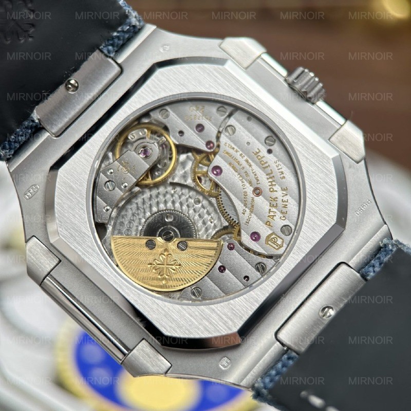 Dong-Ho-Patek-Philippe-Cubitus-5822P-Replica-11-Mat-Xanh-Duong-Bo-May-Calibre-240-Super-Clone-45mm-9-1024x1024.jpg