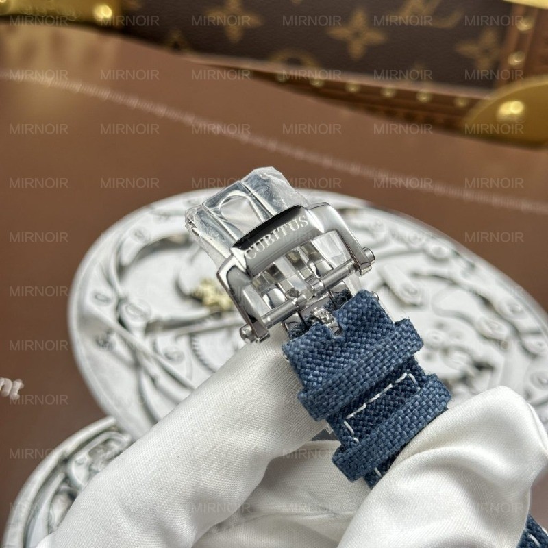 Dong-Ho-Patek-Philippe-Cubitus-5822P-Replica-11-Mat-Xanh-Duong-Bo-May-Calibre-240-Super-Clone-45mm-10-1024x1024.jpg