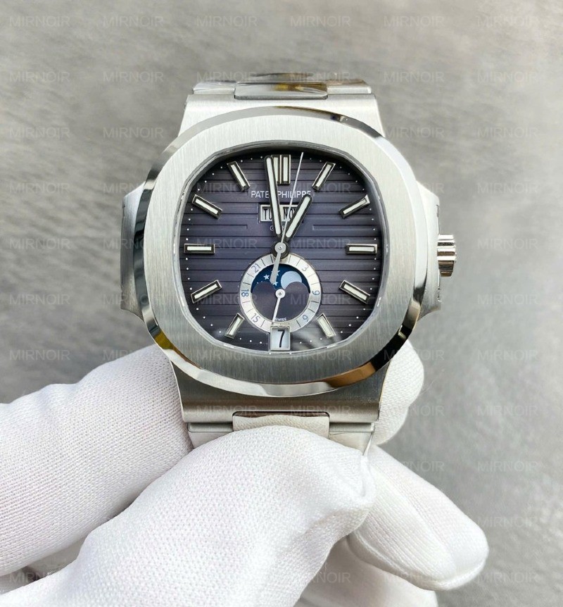 Dong-Ho-Patek-Philippe-Nautilus-5726-Replica-11-May-Co-Tu-Dong-Thuy-Sy-40-1-951x1024.jpg
