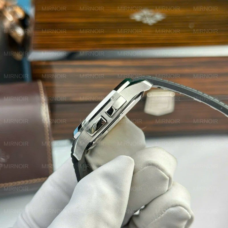 Dong-Ho-Patek-Philippe-Aquanaut-5164-Replica-11-Mau-Xam-Day-Cao-Su-Xuong-PPF-40-7-1024x1024.jpg
