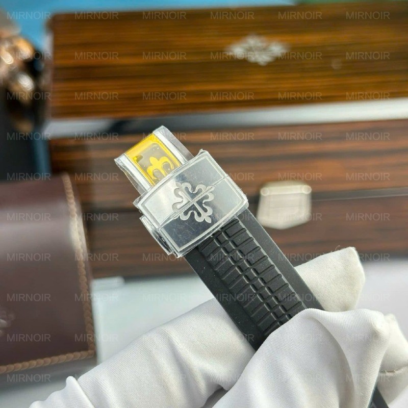 Dong-Ho-Patek-Philippe-Aquanaut-5164-Replica-11-Mau-Xam-Day-Cao-Su-Xuong-PPF-40-9-1024x1024.jpg