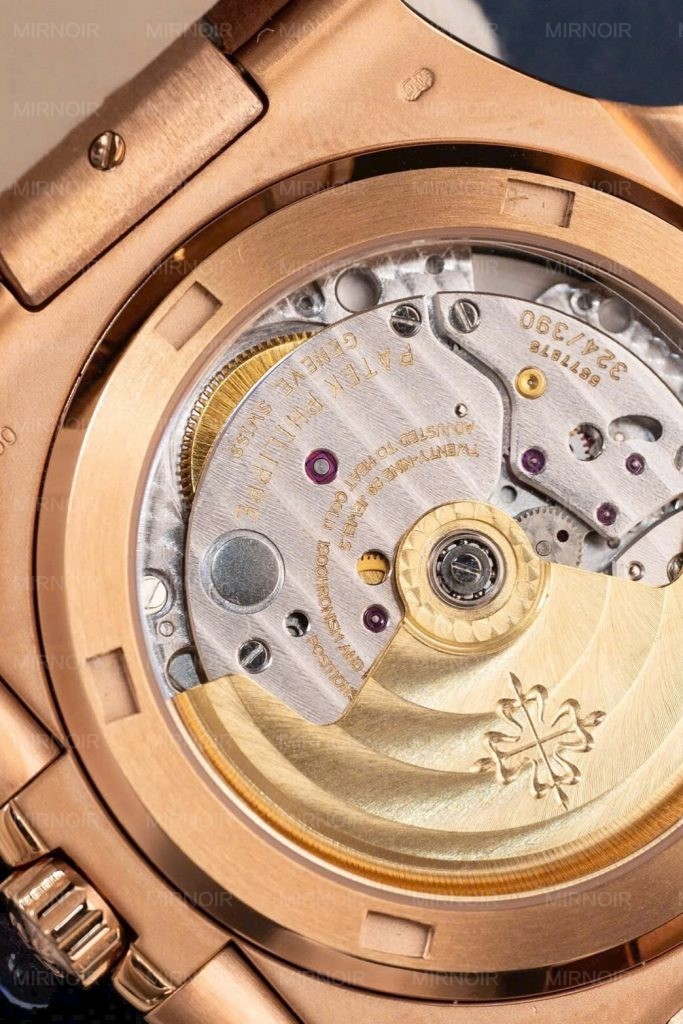 Dong-Ho-Patek-Philippe-Nautilus-5711R-Che-Tac-Mat-Xam-Day-Da-May-Khac-Xuong-BBF-40mm-4-683x1024.jpg