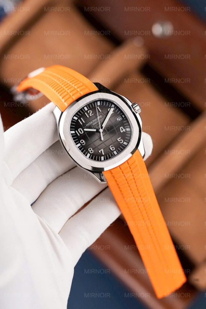 Dong-Ho-Patek-Philippe-Aquanaut-5167-Replica-11-Mat-Xam-Tinh-Chinh-Nha-May-40mm-5-683x1024.jpg