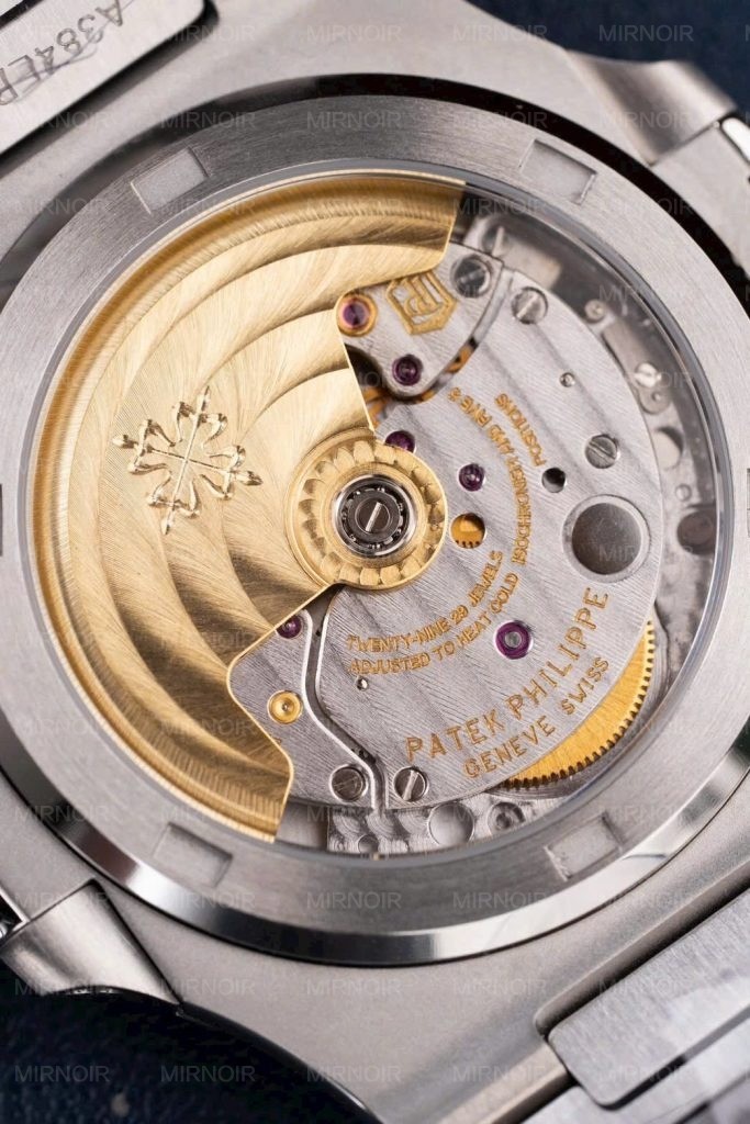 Dong-Ho-Patek-Philippe-Nautilus-5711-Replica-11-Ban-Ki-Niem-40-Nam-Tinh-Chinh-Nha-May-40mm-10-683x1024.jpg