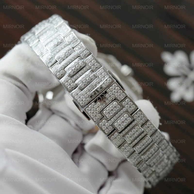 Dong-Ho-Patek-Philippe-Cubitus-5821-Che-Tac-Full-Kim-Cuong-Moissanite-Hong-Kong-45mm-1-1024x1024.jpg