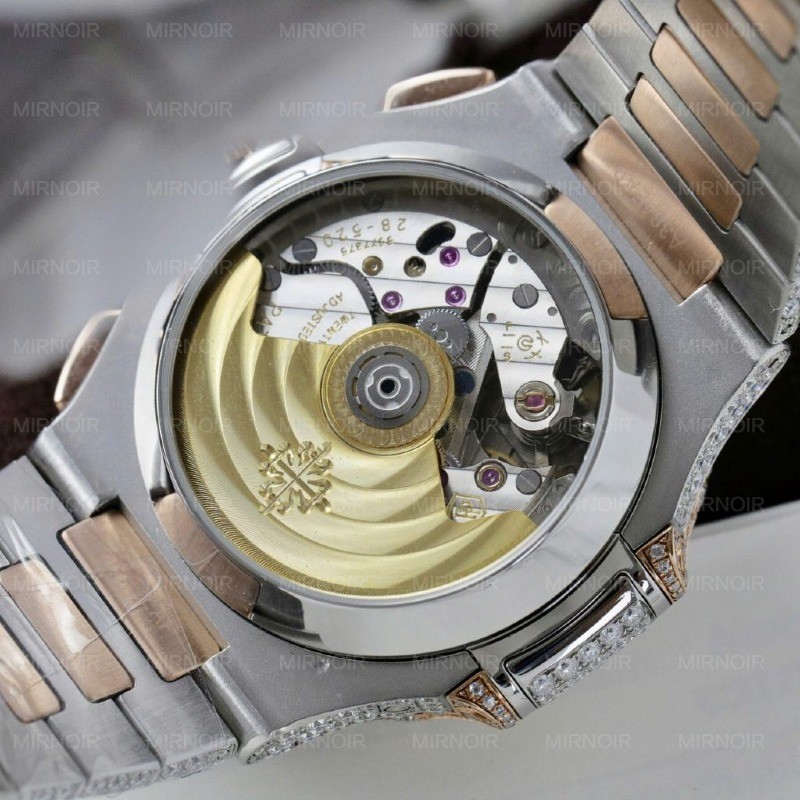 Dong-Ho-Patek-Philippe-Nautilus-5980-Replica-11-Boc-Vang-That-Dinh-Full-Kim-Cuong-Moissanite-40mm-9-1024x1024.jpg