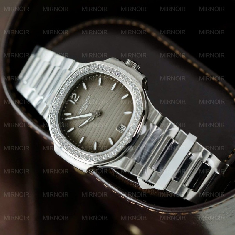 Dong-Ho-Patek-Philippe-Nautilus-7118-Mat-Xam-Che-Tac-Dinh-Moissante-Xuong-3K-35-3-1024x1024.jpg