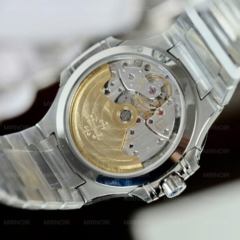 Dong-Ho-Patek-Philippe-Nautilus-7118-Mat-Xam-Che-Tac-Dinh-Moissante-Xuong-3K-35-6-1024x1024.jpg