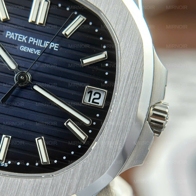 Dong-Ho-Patek-Philippe-Nautilus-5811-Tinh-Chinh-Full-Options-Like-Auth-41mm-2.jpg