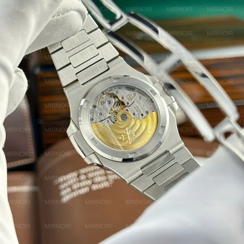 Dong-Ho-Patek-Philippe-Nautilus-5711-Tinh-Chinh-Full-Like-Auth-Cao-Cap-Nhat-40mm-10.jpg
