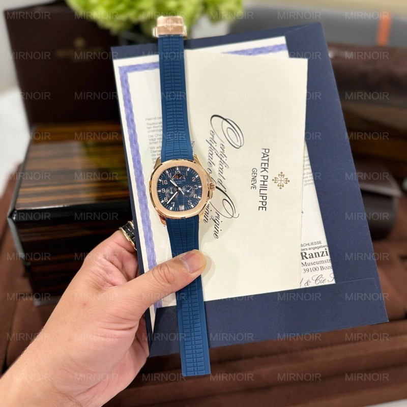 Dong-Ho-Patek-Philippe-Aquanaut-5261R-Mau-Xanh-Duong-Replica-Cao-Cap-Nhat-40mm-4.jpg