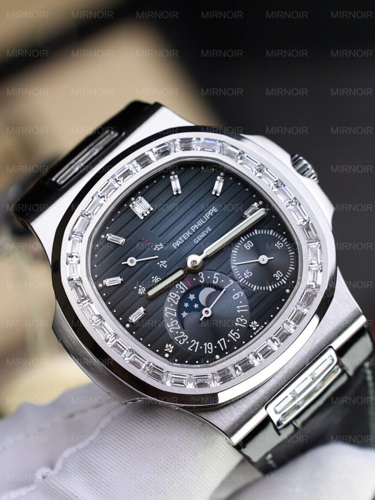 Dong-Ho-Patek-Philippe-Nautilus-5724-Mat-Xanh-Blue-Rep-11-Chay-Full-Chuc-Nang-PPF-40mm-7-769x1024.jpg