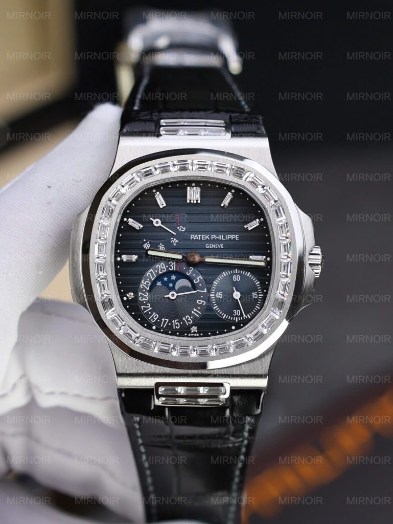 Dong-Ho-Patek-Philippe-Nautilus-5724-Mat-Xanh-Blue-Rep-11-Chay-Full-Chuc-Nang-PPF-40mm-8-769x1024.jpg