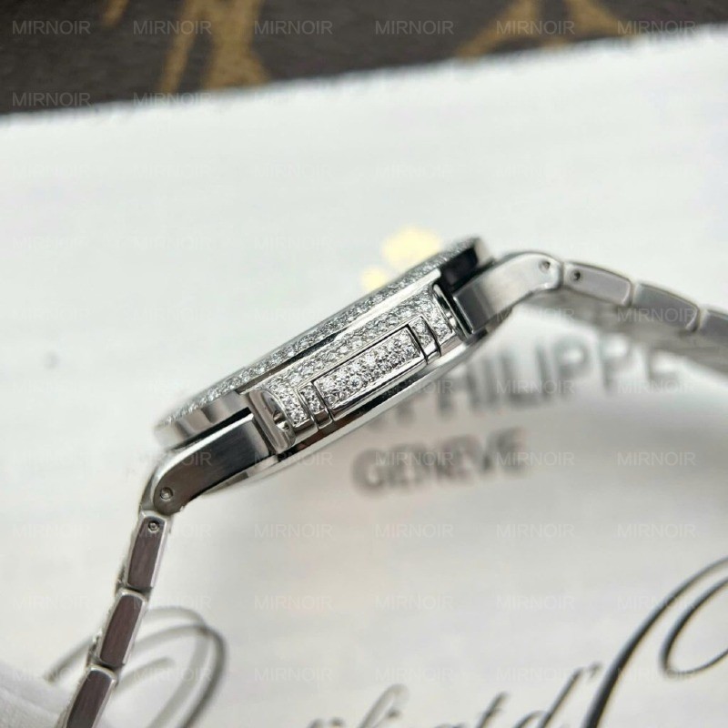Dong-Ho-Patek-Philippe-Nautilus-7118-Dinh-Full-Kim-Cuong-Nhan-Tao-Moissanite-6-1024x1024.jpg