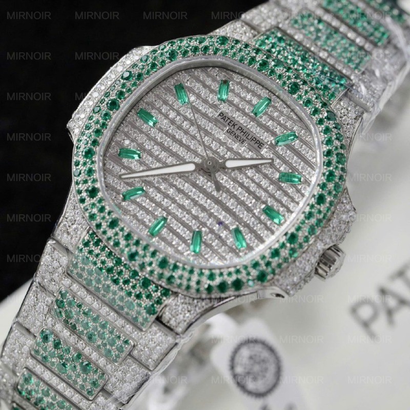 Dong-Ho-Patek-Philippe-Nautilus-7118-Che-Tac-Full-Moissanite-Hong-Kong-4-1024x1024.jpg