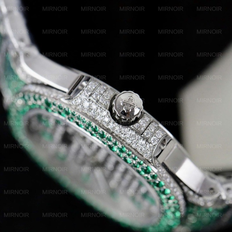 Dong-Ho-Patek-Philippe-Nautilus-7118-Che-Tac-Full-Moissanite-Hong-Kong-7-1024x1024.jpg