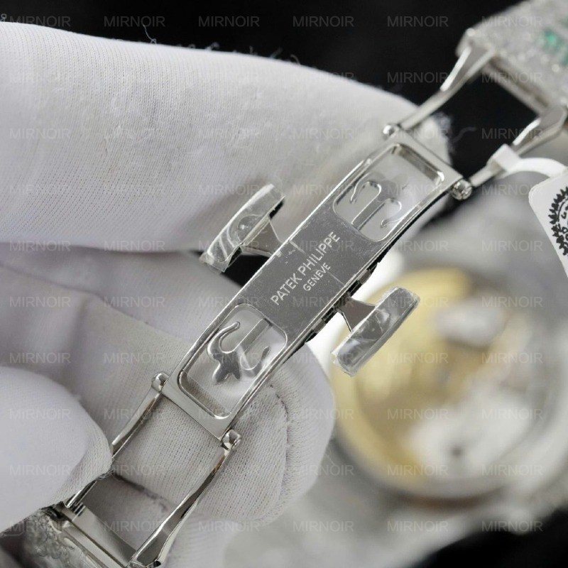 Dong-Ho-Patek-Philippe-Nautilus-7118-Che-Tac-Full-Moissanite-Hong-Kong-10-1024x1024.jpg
