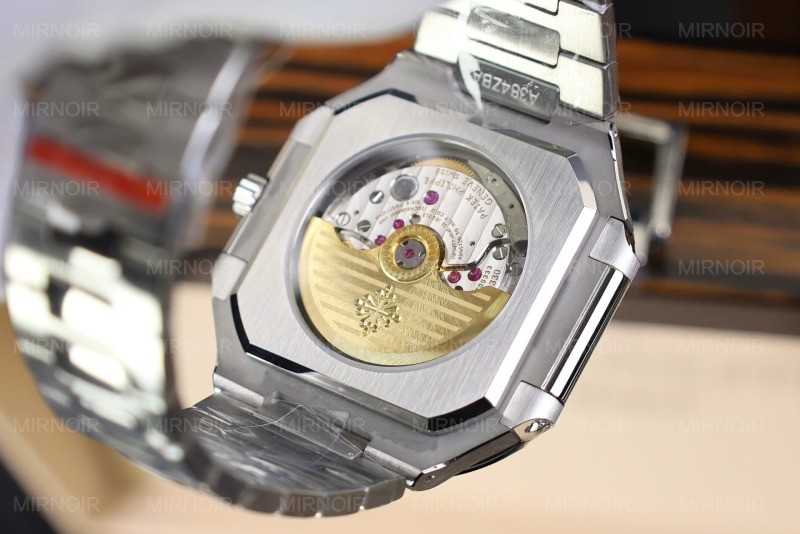 Dong-Ho-Patek-Philippe-Cubitus-5821-Mat-Den-Replica-Nha-May-TW-45mm-1.jpg