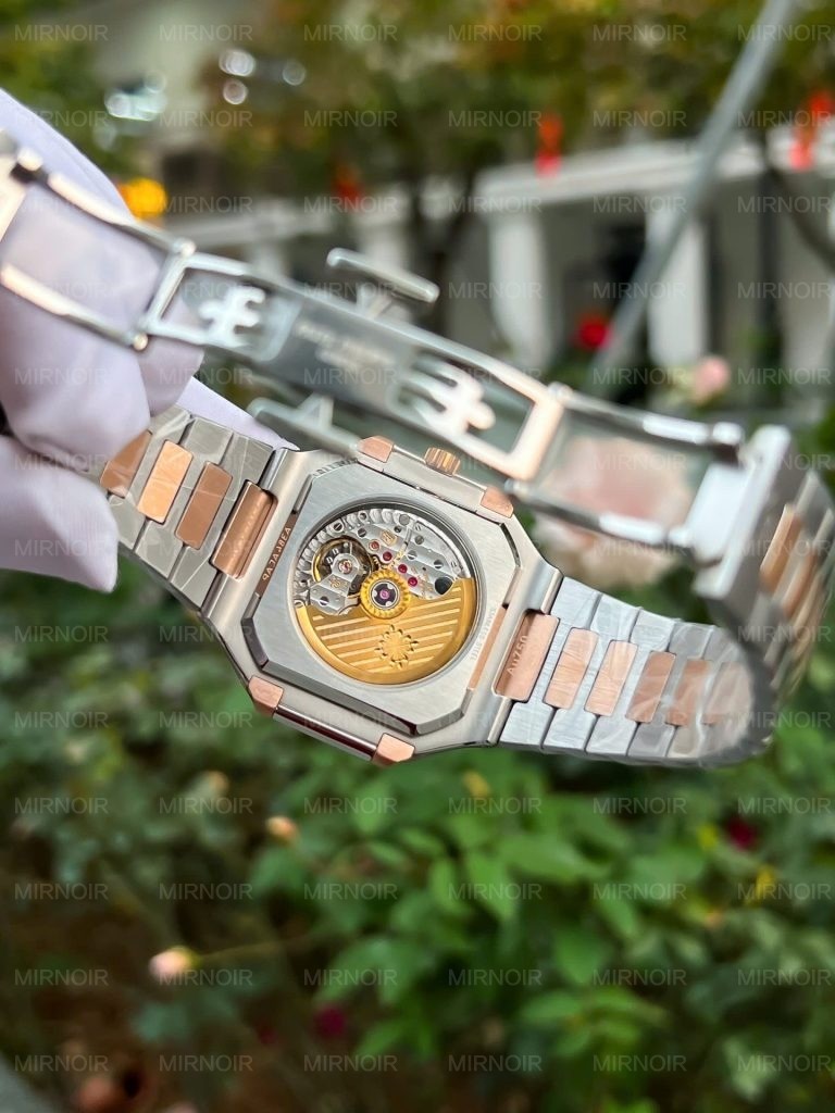 Dong-Ho-Patek-Philippe-Replica-11-Cubitus-5821-Demi-Vang-Hong-Mat-Xanh-Blue-43mm-6-768x1024.jpg