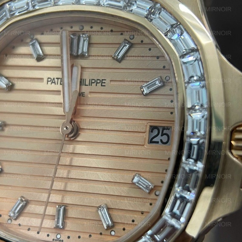 Dong-Ho-Patek-Philippe-Nautilus-5723-Che-Tac-Vang-Hong-18K-Nguyen-Khoi-Kim-Cuong-Tu-Nhien-40mm-5-1024x1024.jpg