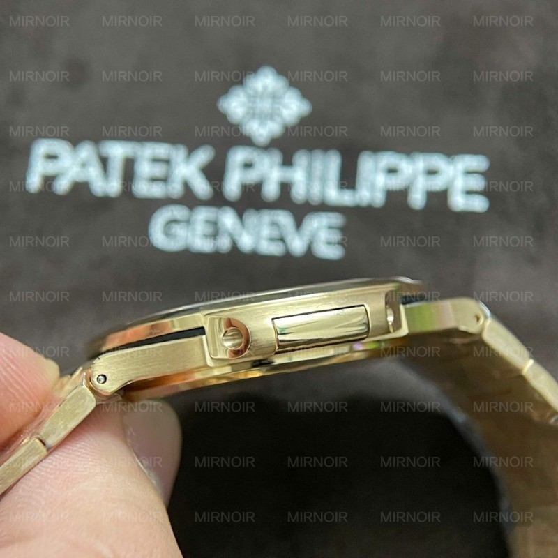 Dong-Ho-Patek-Philippe-Nautilus-5723-Che-Tac-Vang-Hong-18K-Nguyen-Khoi-Kim-Cuong-Tu-Nhien-40mm-11-1024x1024.jpg