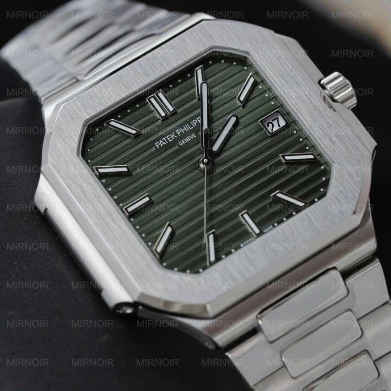 Dong-Ho-Patek-Philippe-Cubitus-5821-Mat-Xanh-Green-Rep-11-Cao-Cap-45mm-9.jpg