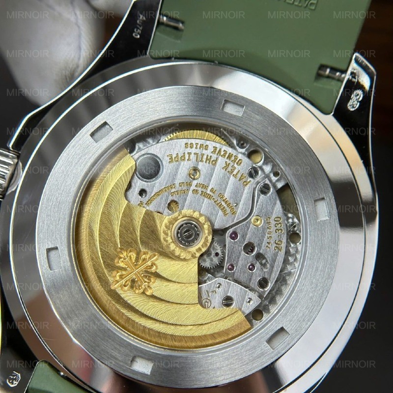 Dong-Ho-Patek-Philippe-Aquanaut-5168G-Che-Tac-Tinh-Chinh-Mat-So-Kim-May-Moc-Chuan-Auth-42-15-1024x1024.jpg