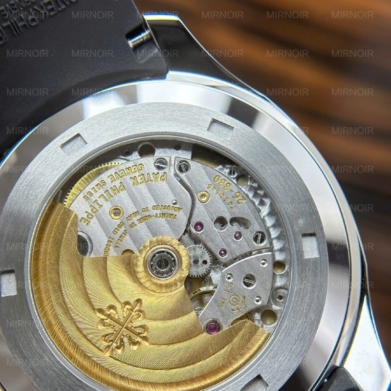 Dong-Ho-Che-Tac-Patek-Philippe-Aquanaut-5167-Tinh-Chinh-Full-Chi-Tiet-Chuan-Auth-40mm-17-1024x1024.jpg