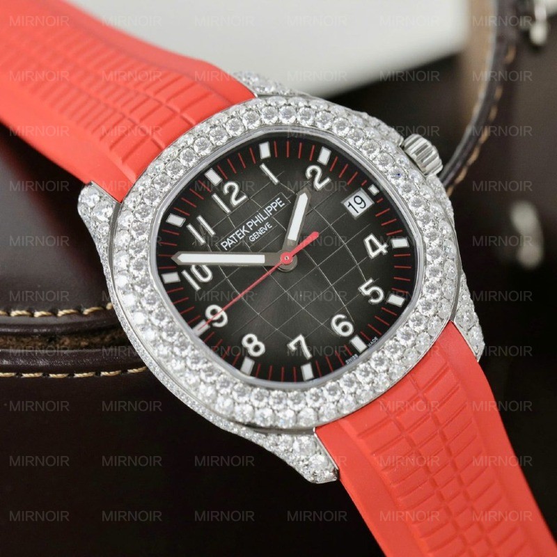 Dong-Ho-Patek-Philippe-Aquanaut-5167-Rep-11-Dinh-Kim-Cuong-Moissanite-Day-Cao-Su-Mau-Do-40mm-5-1024x1024.jpg