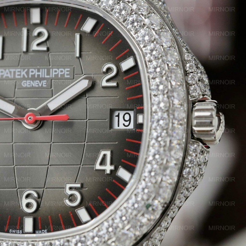 Dong-Ho-Patek-Philippe-Aquanaut-5167-Rep-11-Dinh-Kim-Cuong-Moissanite-Day-Cao-Su-Mau-Do-40mm-6-1024x1024.jpg