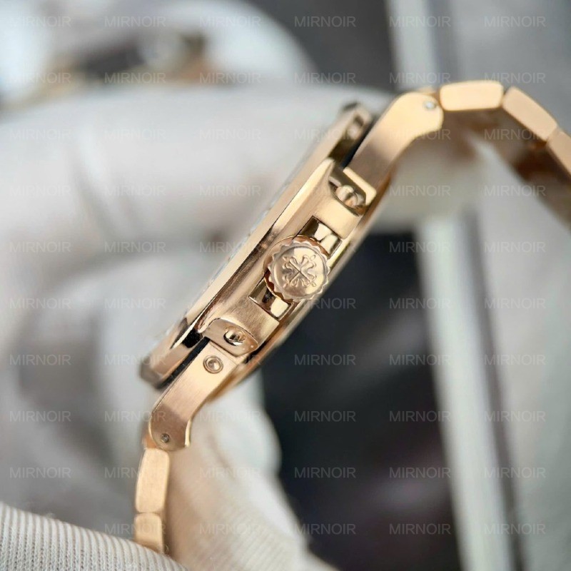 Dong-Ho-Patek-Philippe-Nautilus-5724R-Mat-Xam-Replica-11-Boc-Vang-Dinh-Kim-Cuong-Moissanite-Baguette-PPF-40mm-5.jpg