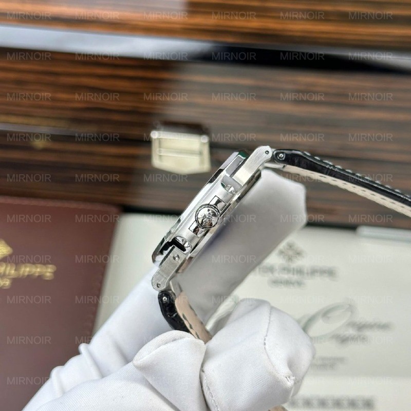 Dong-Ho-Patek-Philippe-Nautilus-5722-Replica-11-Mat-Xam-Dinh-Da-Baguette-Nha-May-PPF-40mm-7-1024x1024.jpg