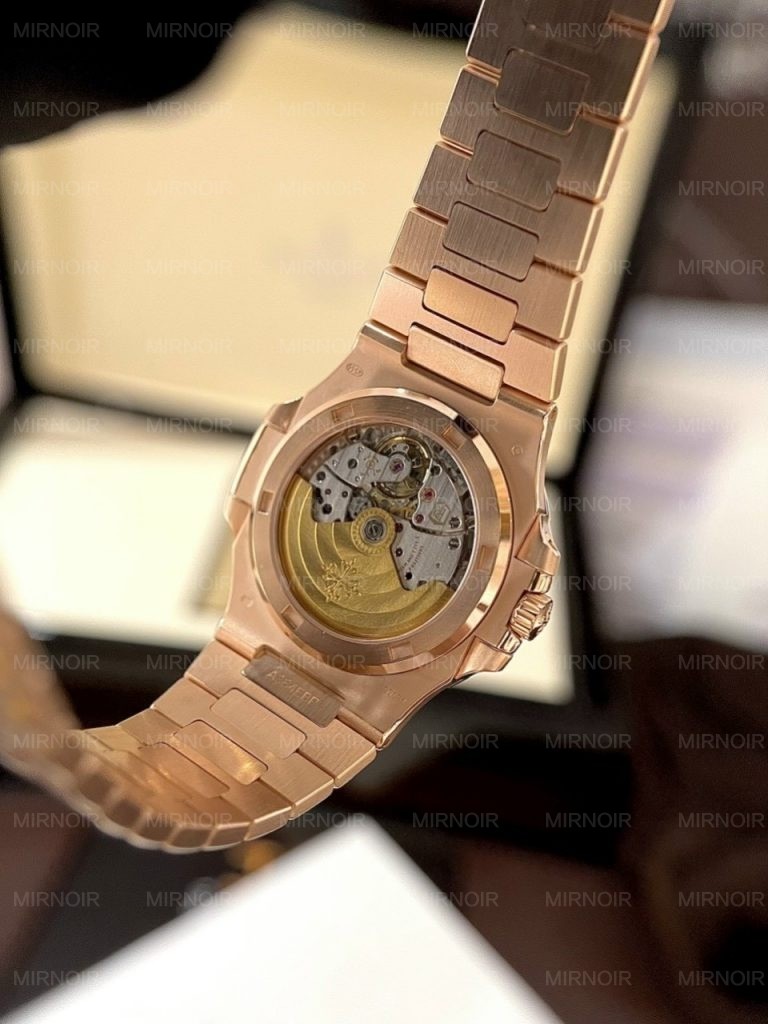 Dong-Ho-Patek-Philippe-Nautilus-5723-Boc-Vang-Do-Da-Ruby-Do-Tong-Hop-3.jpg