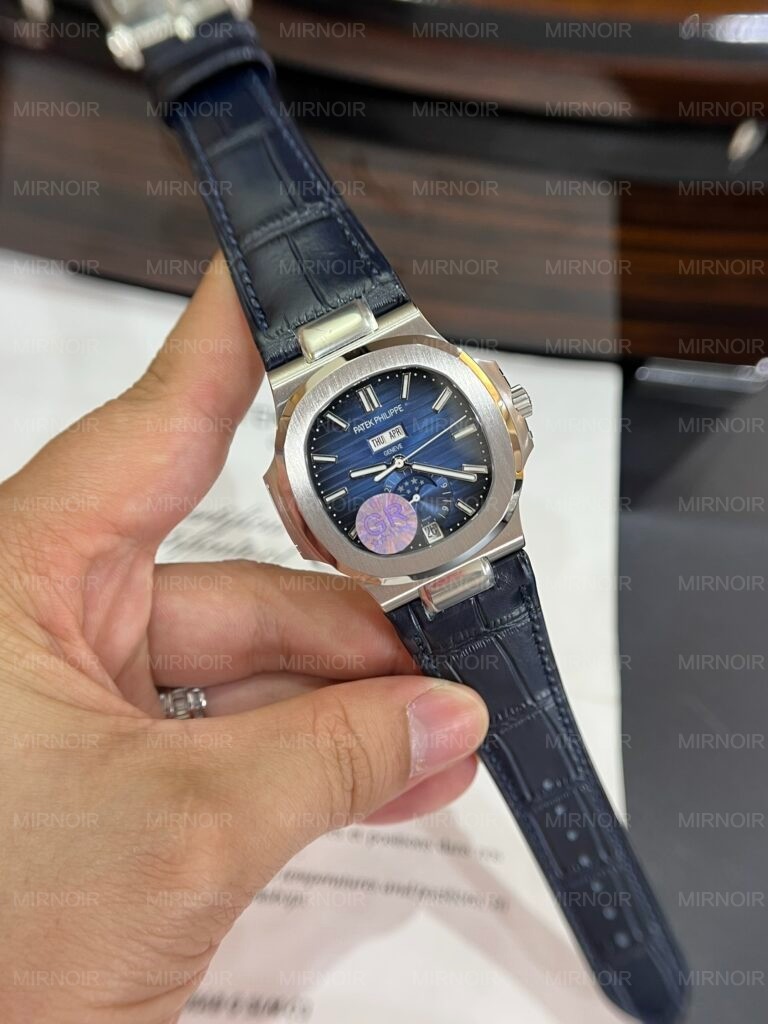 Dong-Ho-Patek-Philippe-5726G-Day-Da-Mau-Xanh-GRF-40-4-768x1024.jpg