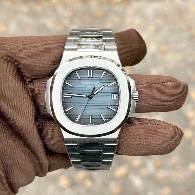 Dong-Ho-Patek-Philippe-Nautilus-5711-Replica-11-Mat-Xanh-3K-Factory-40mm-2-1024x1024.jpg