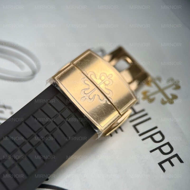 Dong-Ho-Che-Tac-Patek-Philippe-Aquanaut-5167R-Boc-Vang-Do-Moissanite-40mm-8-1024x1024.jpg