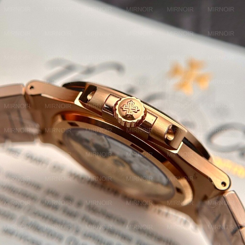 Dong-Ho-Patek-Philippe-Nautilus-5711-Mat-Nau-Vo-Vang-Hong-3K-Factory-40mm-4-1024x1024.jpg