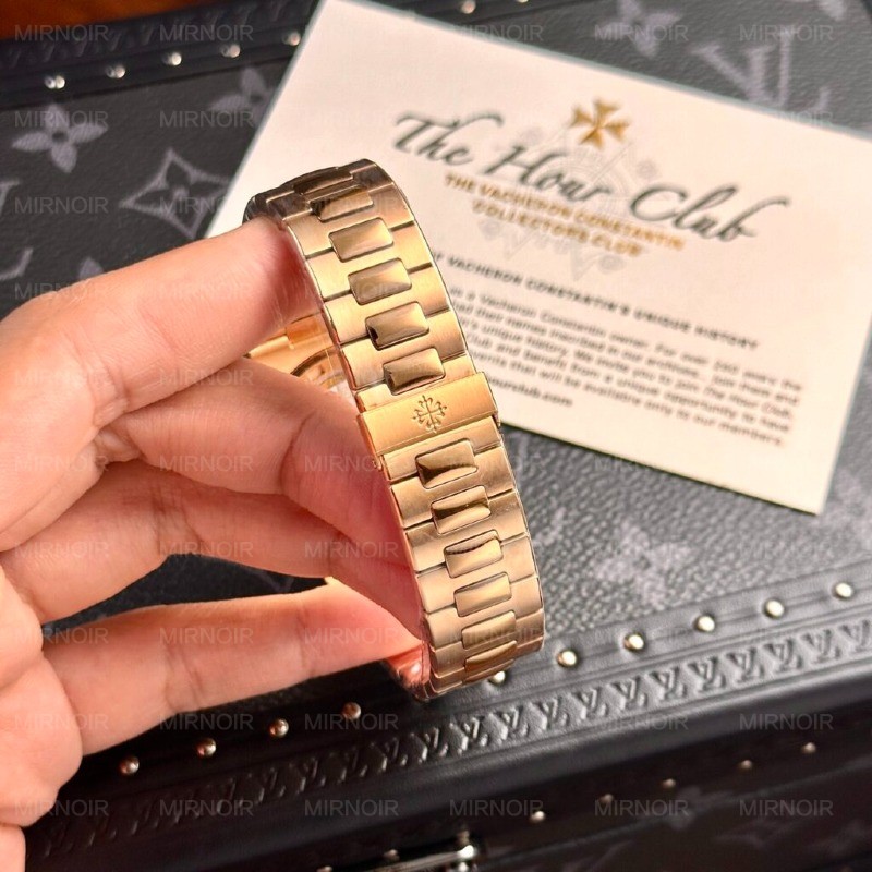 Dong-Ho-Patek-Philippe-Nautilus-5711-Mat-Nau-Vo-Vang-Hong-3K-Factory-40mm-7-1024x1024.jpg