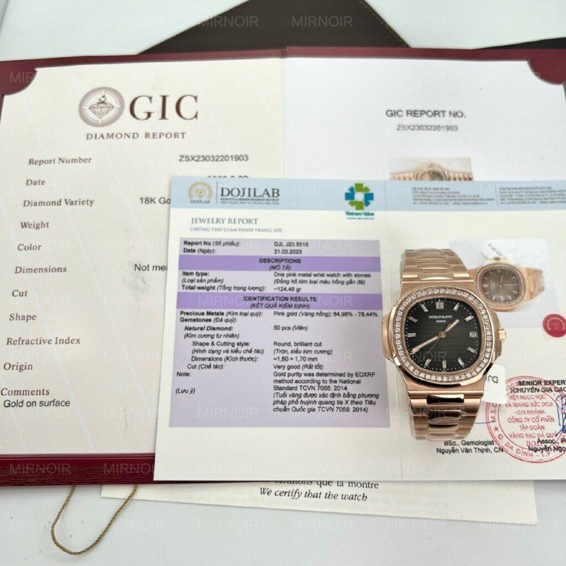 Dong-Ho-Patek-Philippe-5711-Do-Kim-Cuong-Tu-Nhien-Boc-Vang-18K-40mm-1024x1024.jpg
