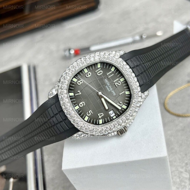 Dong-Ho-Patek-Philippe-Aquanaut-5719-Do-Kim-Cuong-Moissanite-40mm-2-1024x1024.jpg