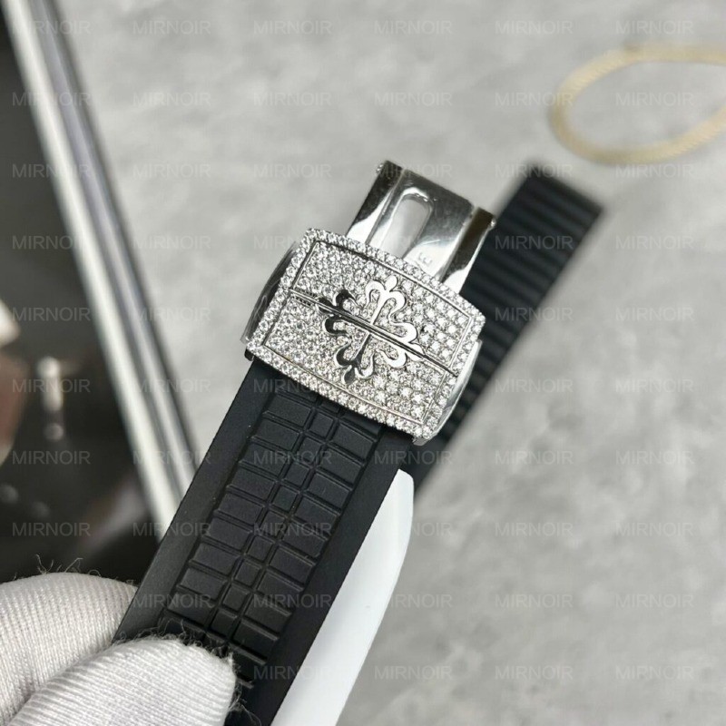 Dong-Ho-Patek-Philippe-Aquanaut-5719-Do-Kim-Cuong-Moissanite-40mm-9-1024x1024.jpg