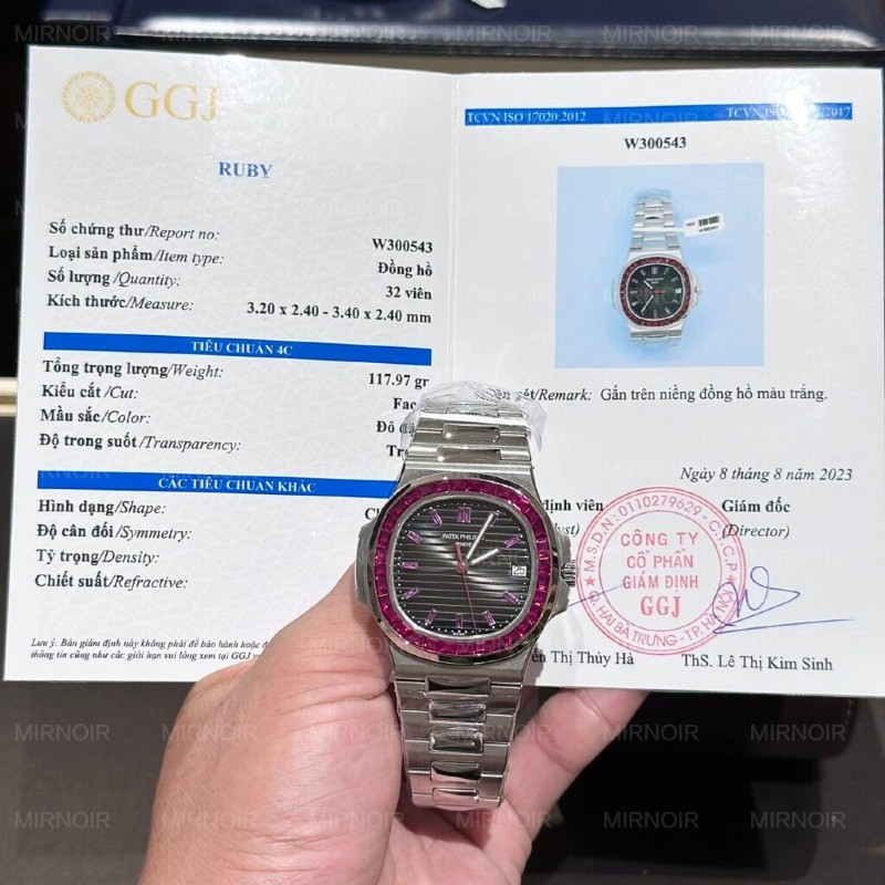 Dong-Ho-Nam-Patek-Philippe-Nautilus-5723-Do-Da-Ruby-Do-Replica-11-40mm-3.jpg