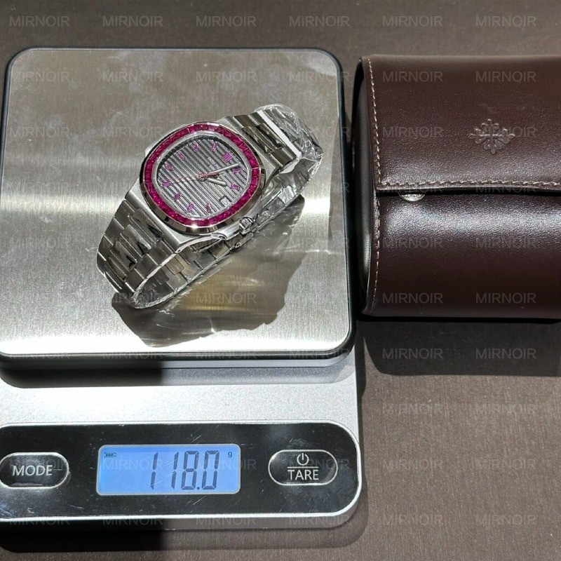 Dong-Ho-Nam-Patek-Philippe-Nautilus-5723-Do-Da-Ruby-Do-Replica-11-40mm-4.jpg
