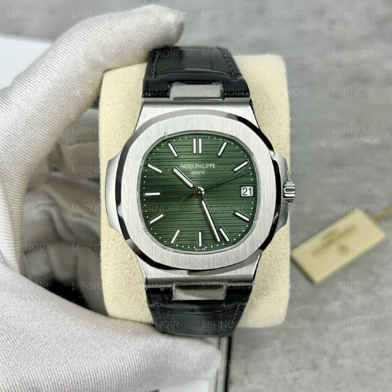 Dong-Ho-Patek-Philippe-Nautilus-5711-Replica-11-Mat-Xanh-La-Cay-40mm-5-1024x1024.jpg