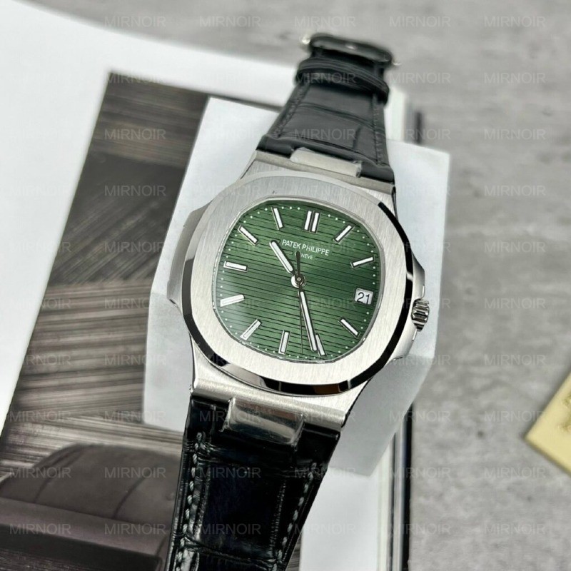 Dong-Ho-Patek-Philippe-Nautilus-5711-Replica-11-Mat-Xanh-La-Cay-40mm-6-1024x1024.jpg