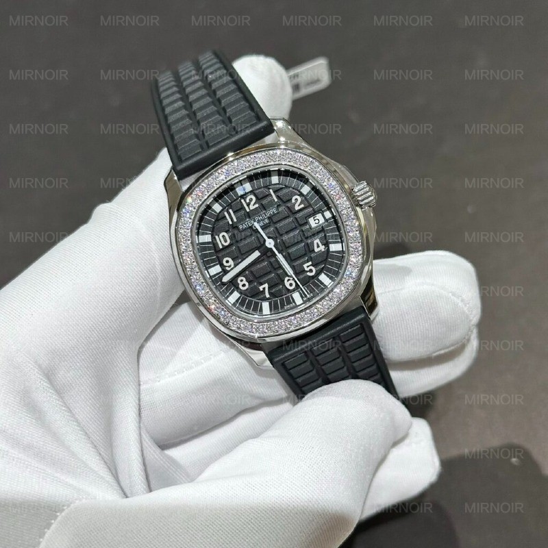 Dong-Ho-Patek-Philippe-Aquanaut-5067A-Do-Kim-Cuong-Moissanite-2-1024x1024.jpg