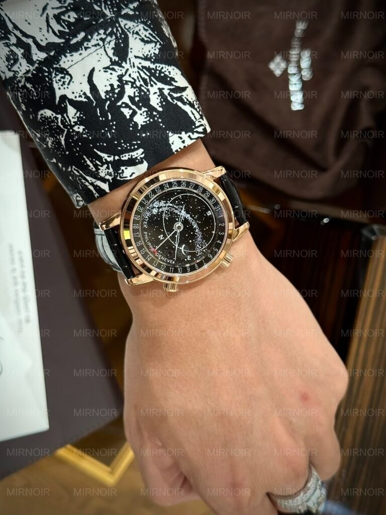 Dong-Ho-Patek-Philippe-Grand-Complications-6102-Replica-11-Mau-Den-3-768x1024.jpg