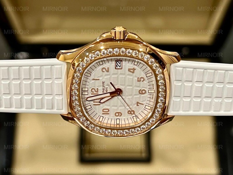 Dong-Ho-Nu-Patek-Philippe-Aquanaut-5067A-Replica-11-Mau-Trang-7-1024x768.jpg
