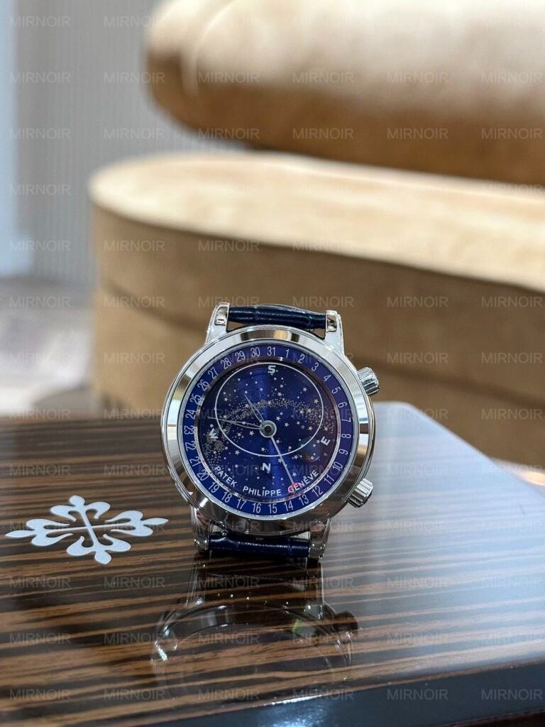 Dong-Ho-Patek-Philippe-Complications-6102-Replica-11-Mau-Xanh-Duong-44mm-4-768x1024.jpg