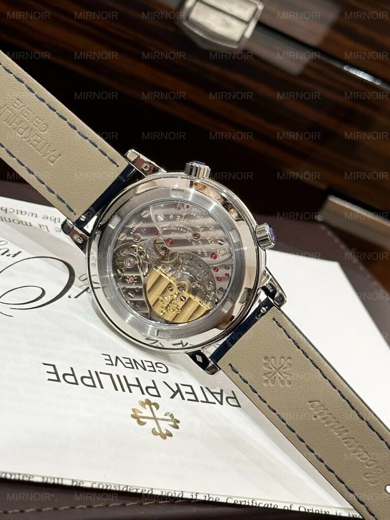 Dong-Ho-Patek-Philippe-Complications-6102-Replica-11-Mau-Xanh-Duong-44mm-9-768x1024.jpg